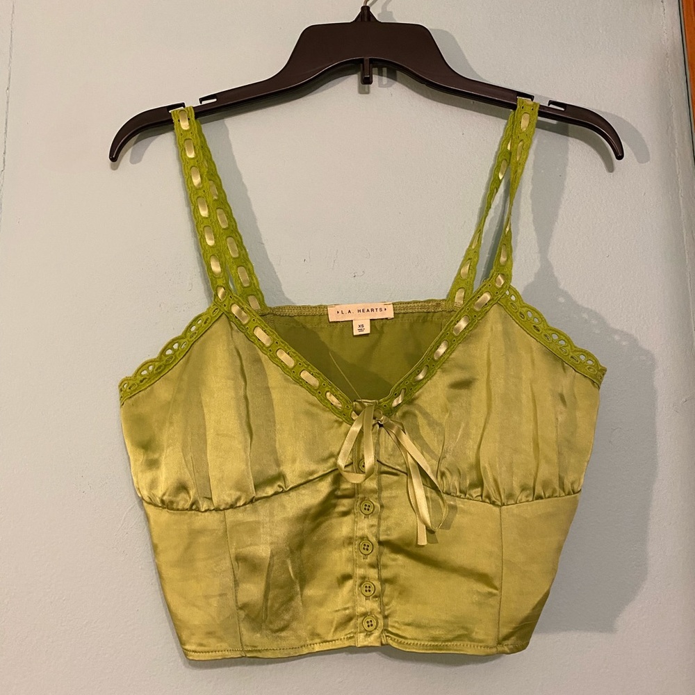 Green going out top